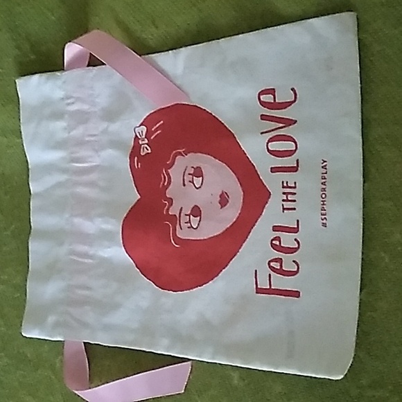 Sephora Play Drawstring Bags (Set of 8) - Picture 3 of 14